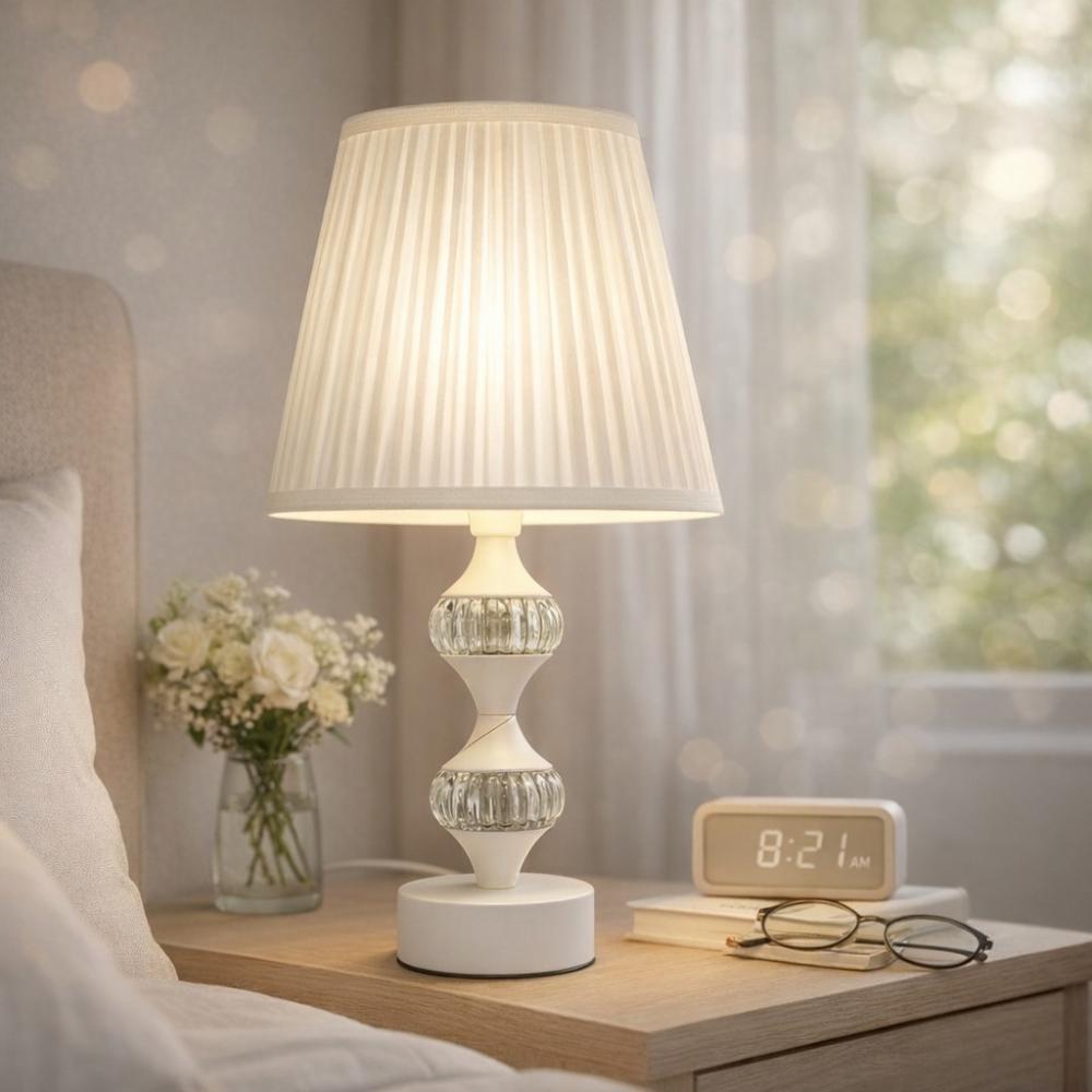 اباجورة كريستال- قاعدة معدن - تصميم متناسق مع فخامة ورقي – Modern Lamp