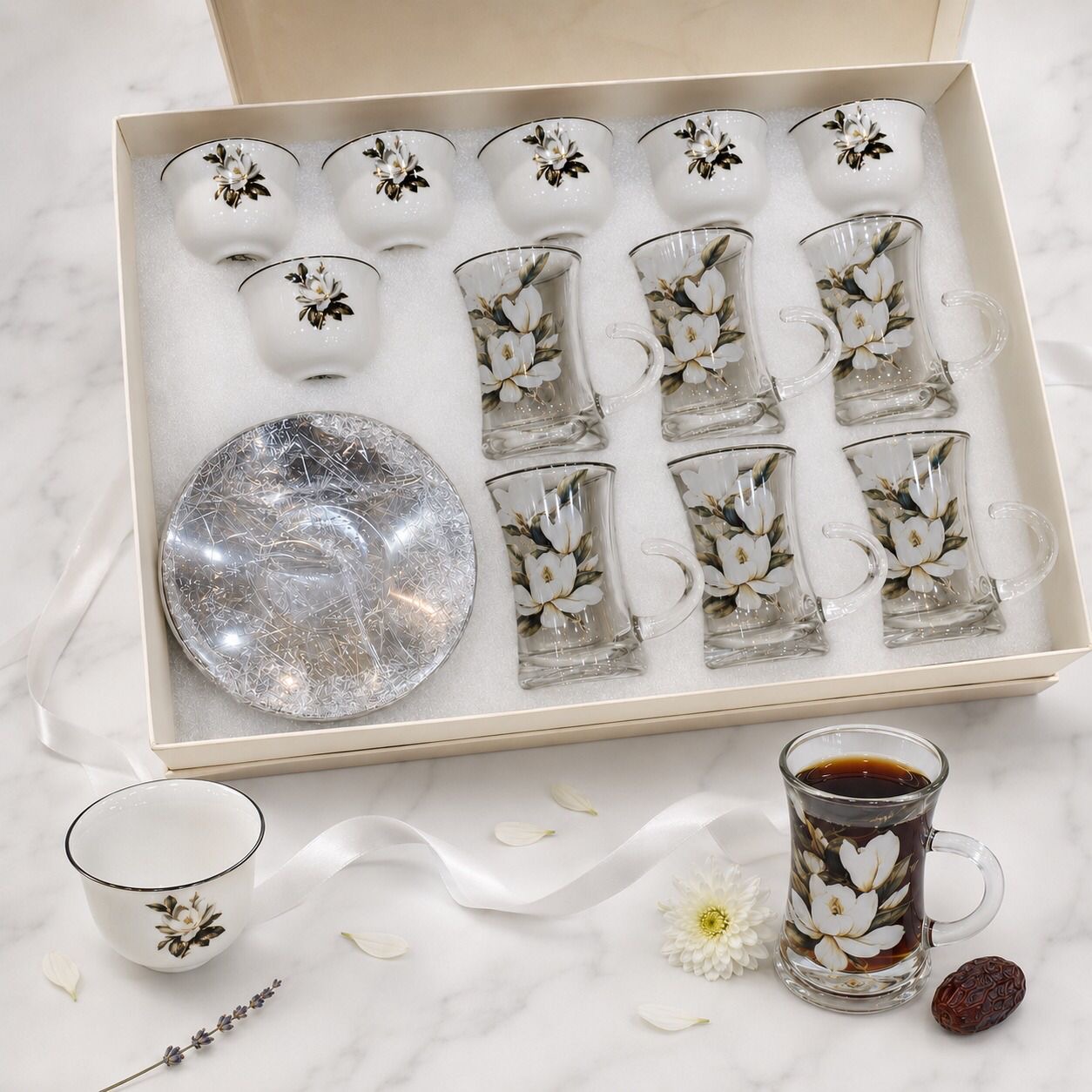 طقم تقديم الشاي والقهوة الفاخر - نقشة الزهور الكلاسيكية – Luxury Tea &