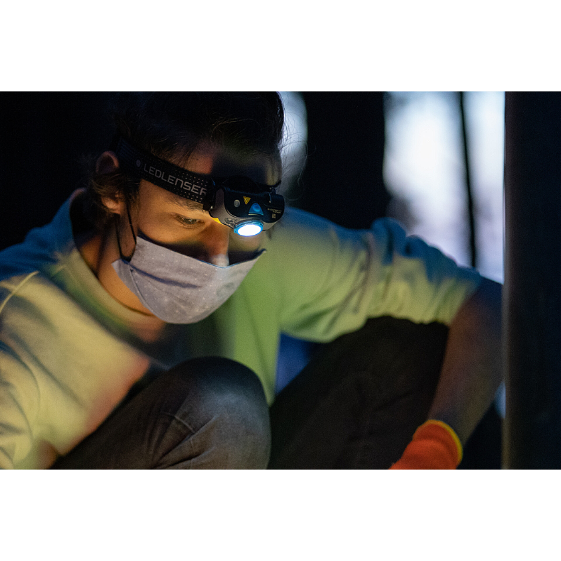 HEADLAMP