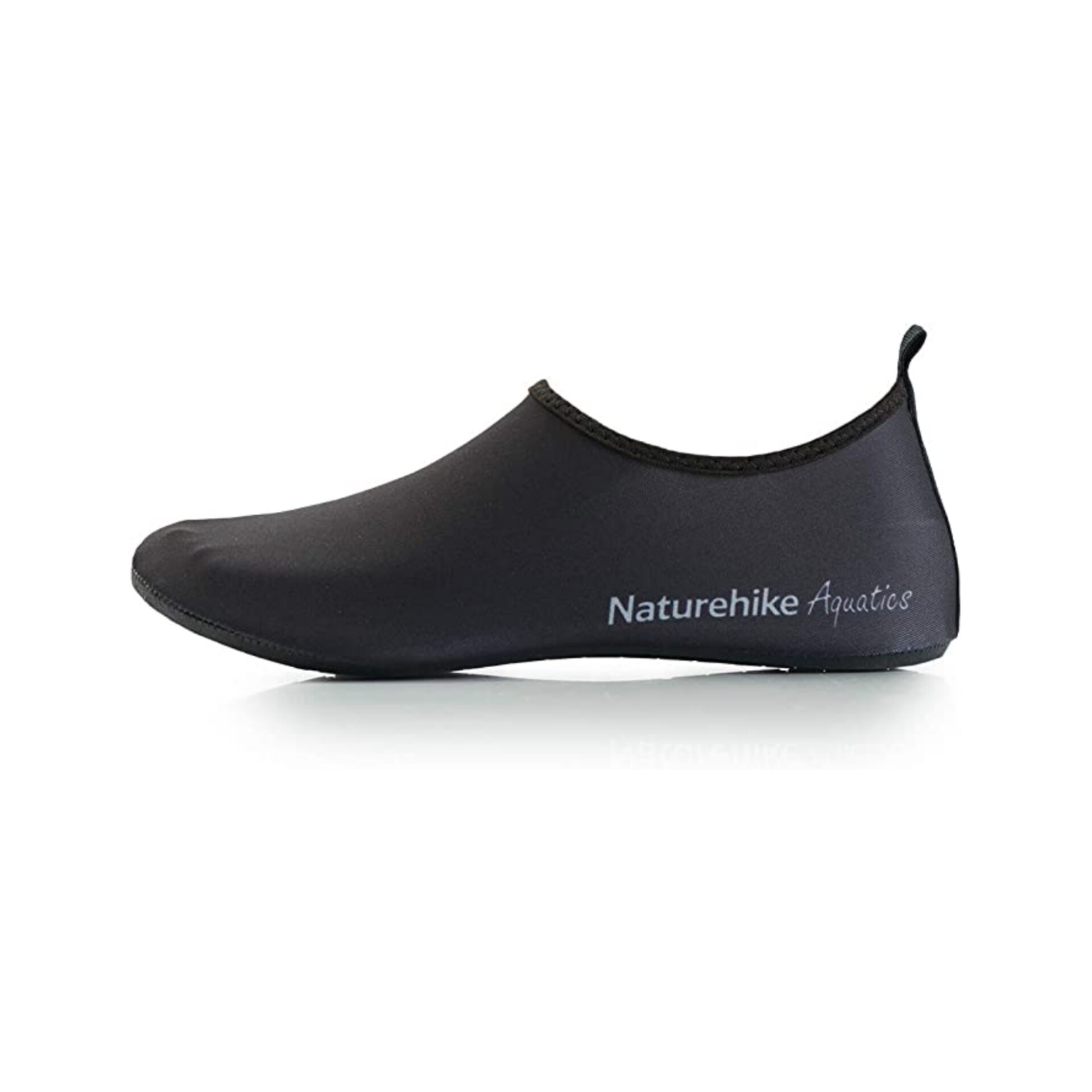 BEACH & SWIMMING SHOES