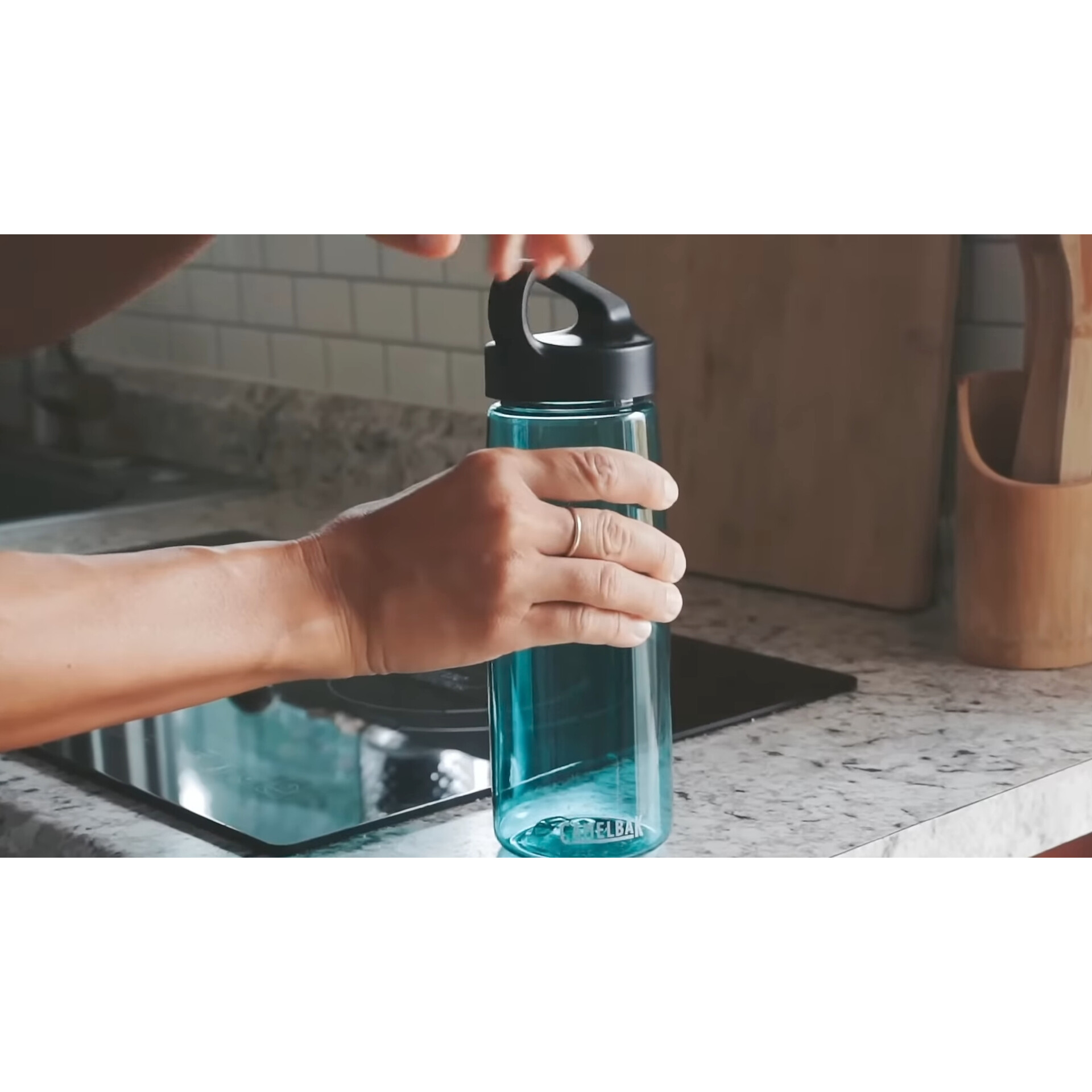 CARRY CAP BOTTLE 1L