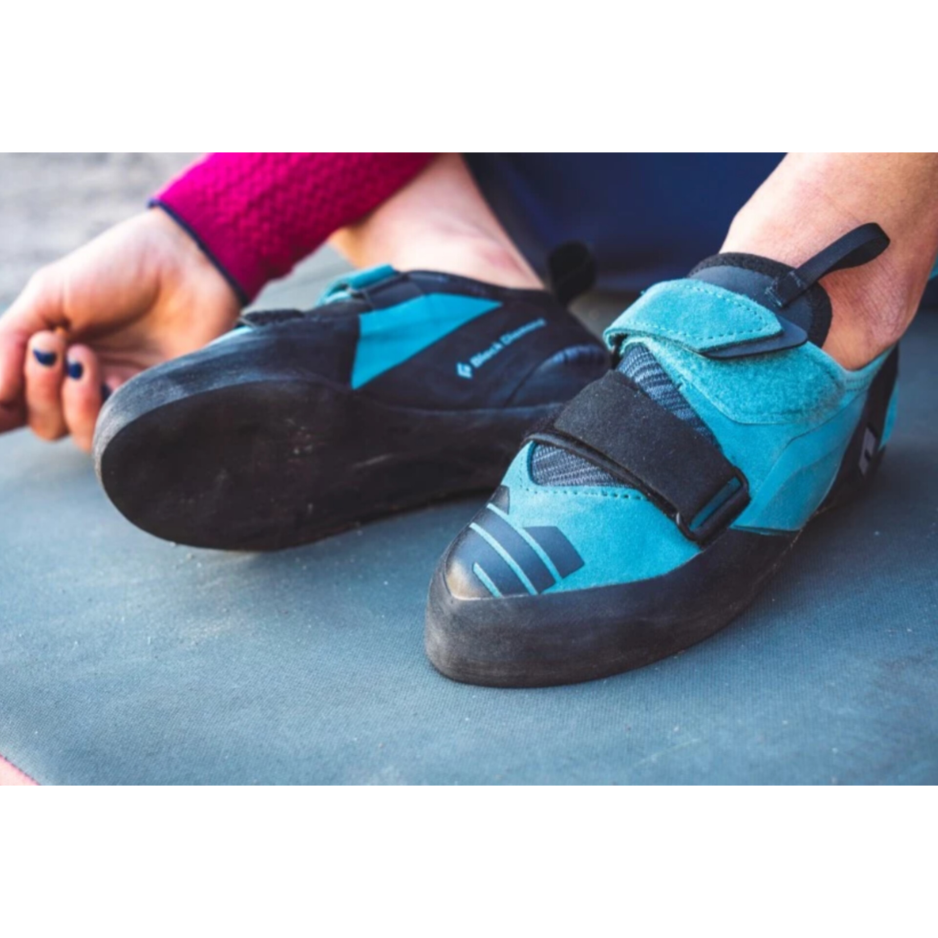 WOMEN'S CLIMBING SHOES
