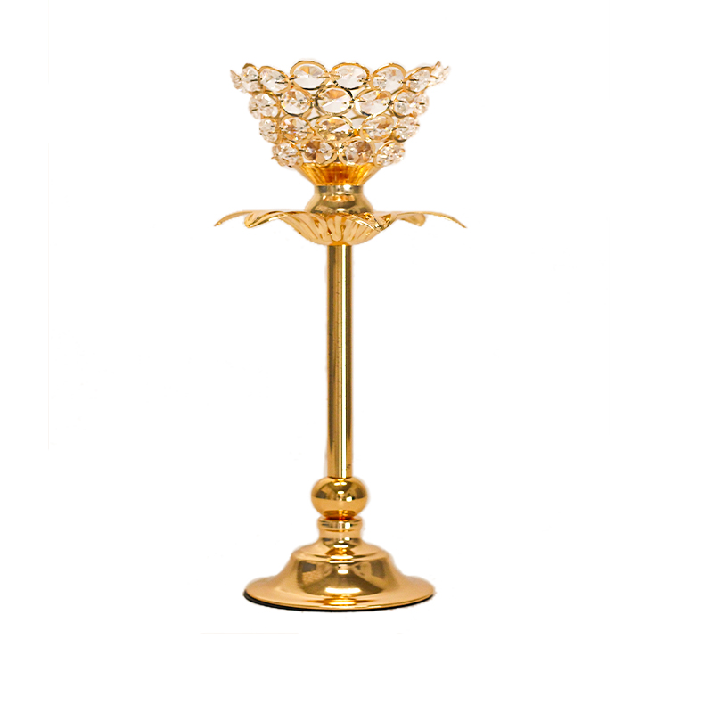 Gold crystal candle holder with faceted crystal and luxurious gold bas
