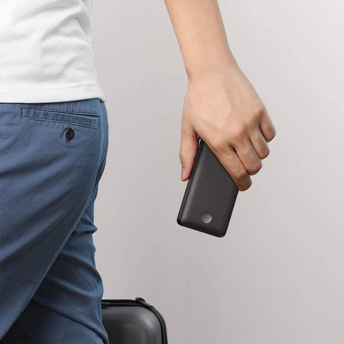 متنقل أنكر باوركور  20000 أمبير منفذين USB أسود 