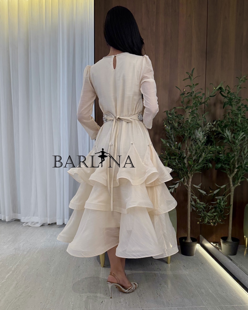 Beige layered dress with wide belt
