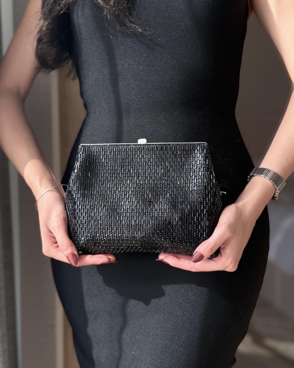 Handbag with elegant mesh details