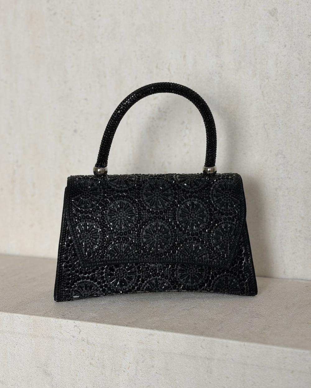 Evening bag with elegant, shimmering embroidery