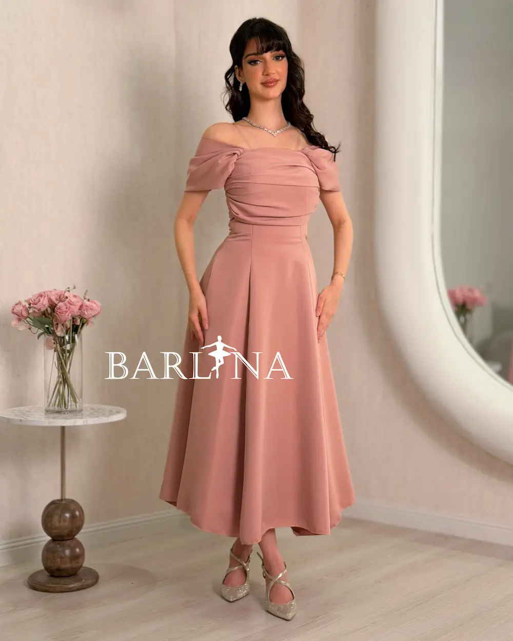 pleated pink dress Pink Short Sleeve Loose Fit Pleated Dress main image 1