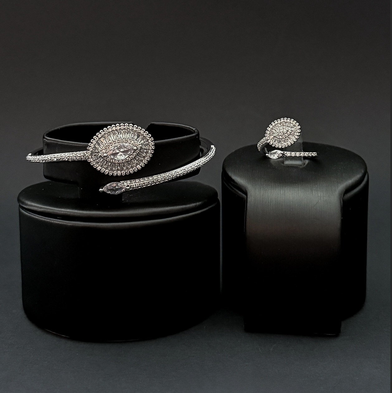 Luxury women's bracelets