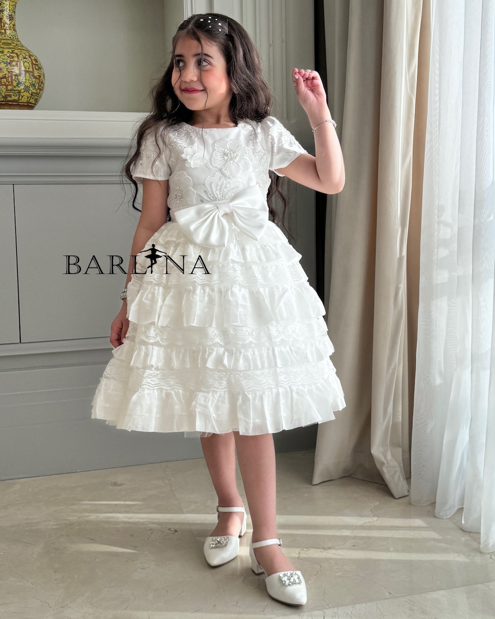chinese dress ladies Cute Layered Flower Girl Dresses with Bow GL1135 – Viniodress