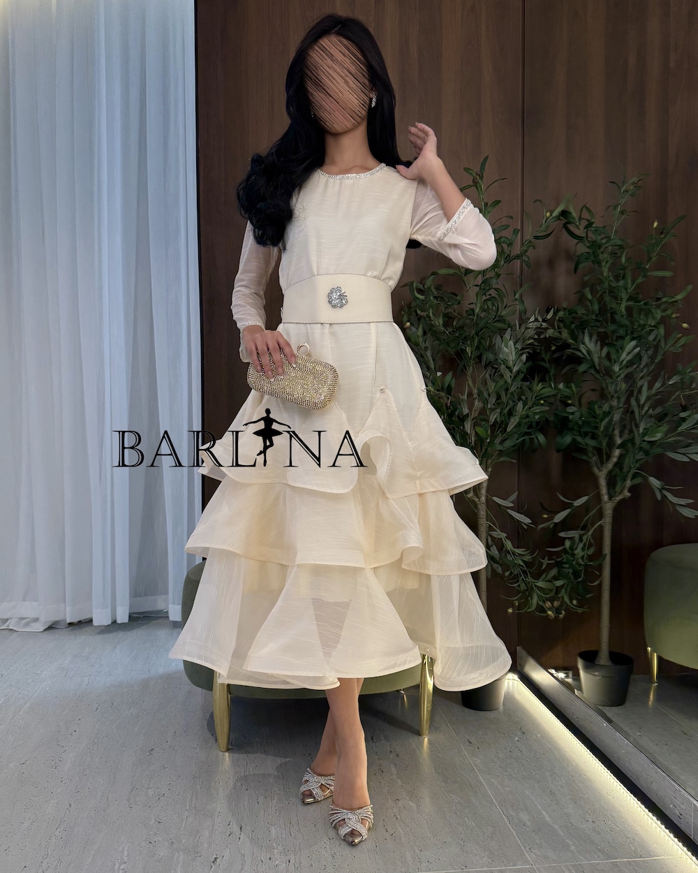 chinese dress ladies Amazon.com: Neeno Women's Dresses Zip Back Layered Hem Lace Dress Dress for  Women (Color : Beige, Size : Medium) : Clothing, Shoes & Jewelry