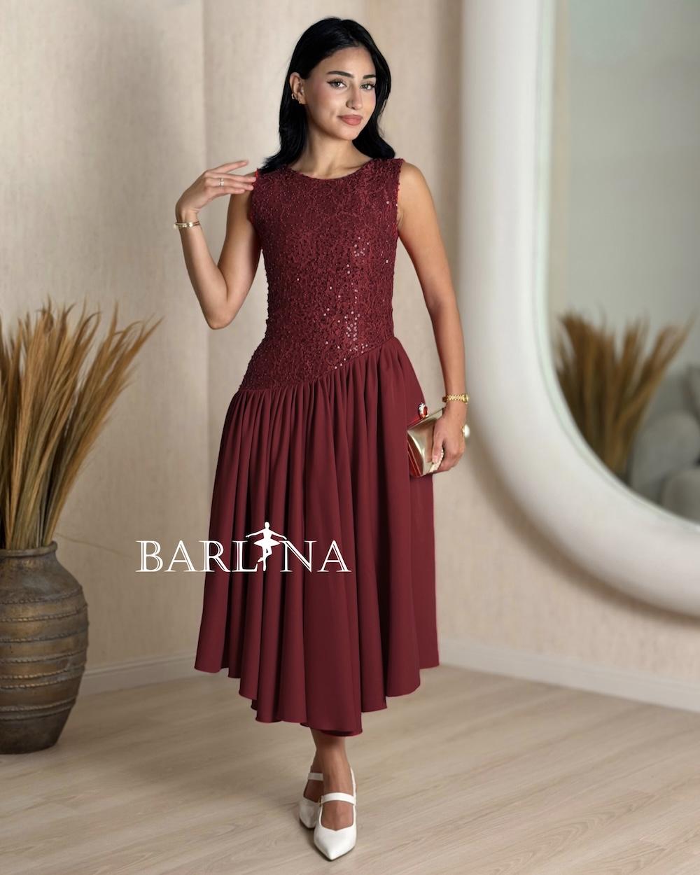 Soft midi dress with a sequined bodice