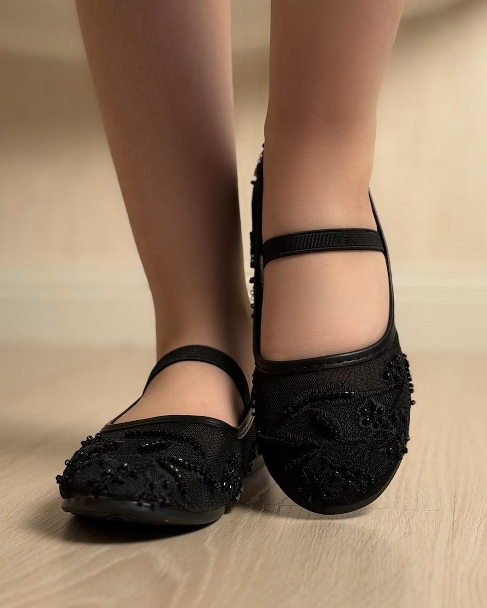 Stylish girls' shoes, transparent and patterned