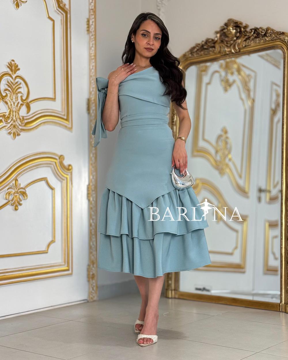 A soft and elegant dress with smooth layers