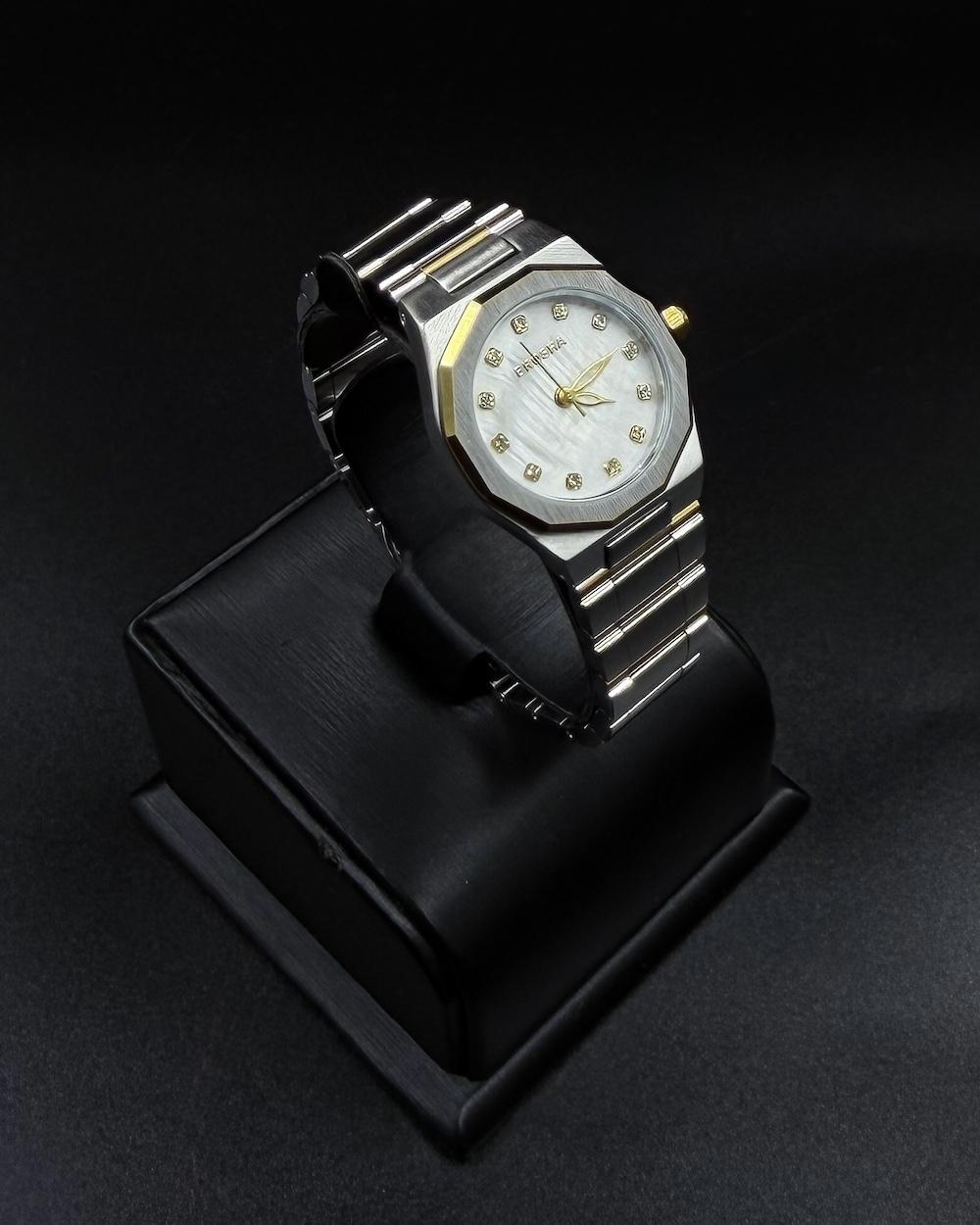 Women's watch with an elegant octagonal geometric design