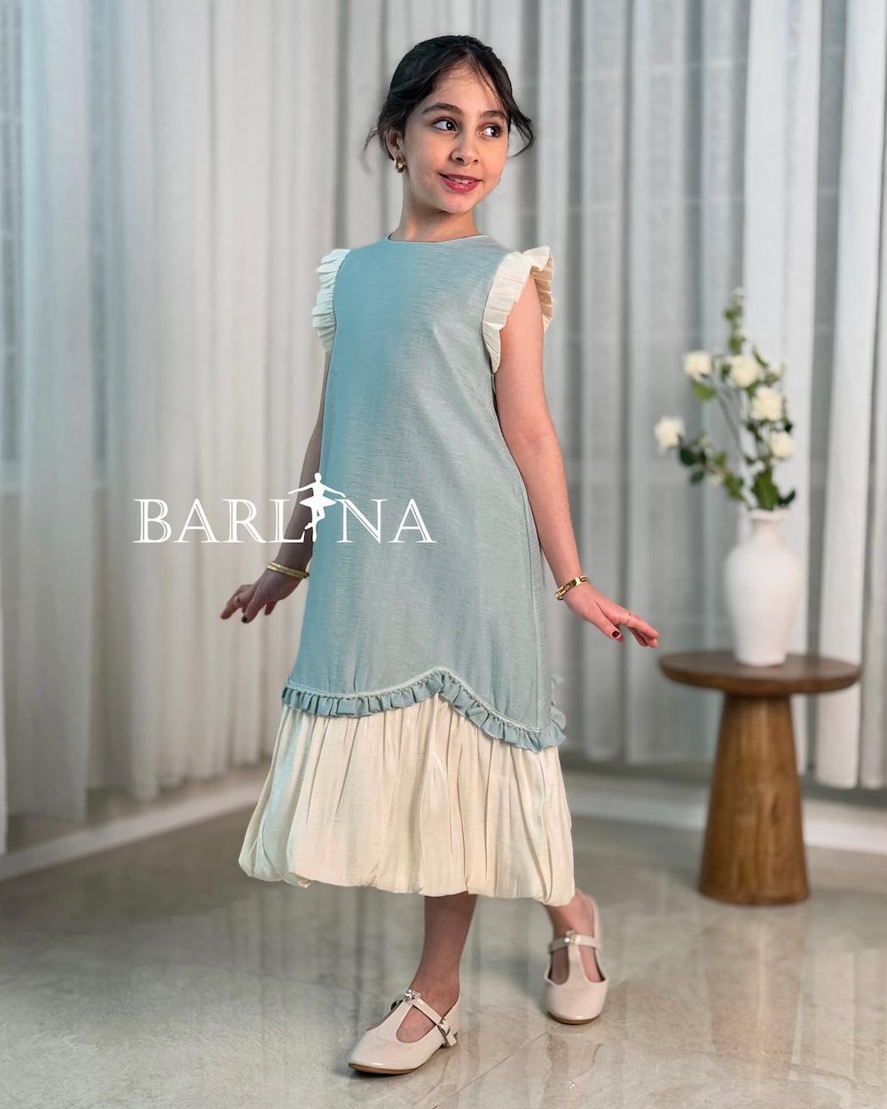 Soft girl's dress with off-white trim