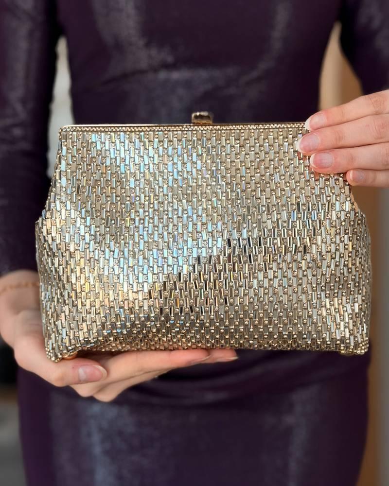 Handbag with elegant mesh details
