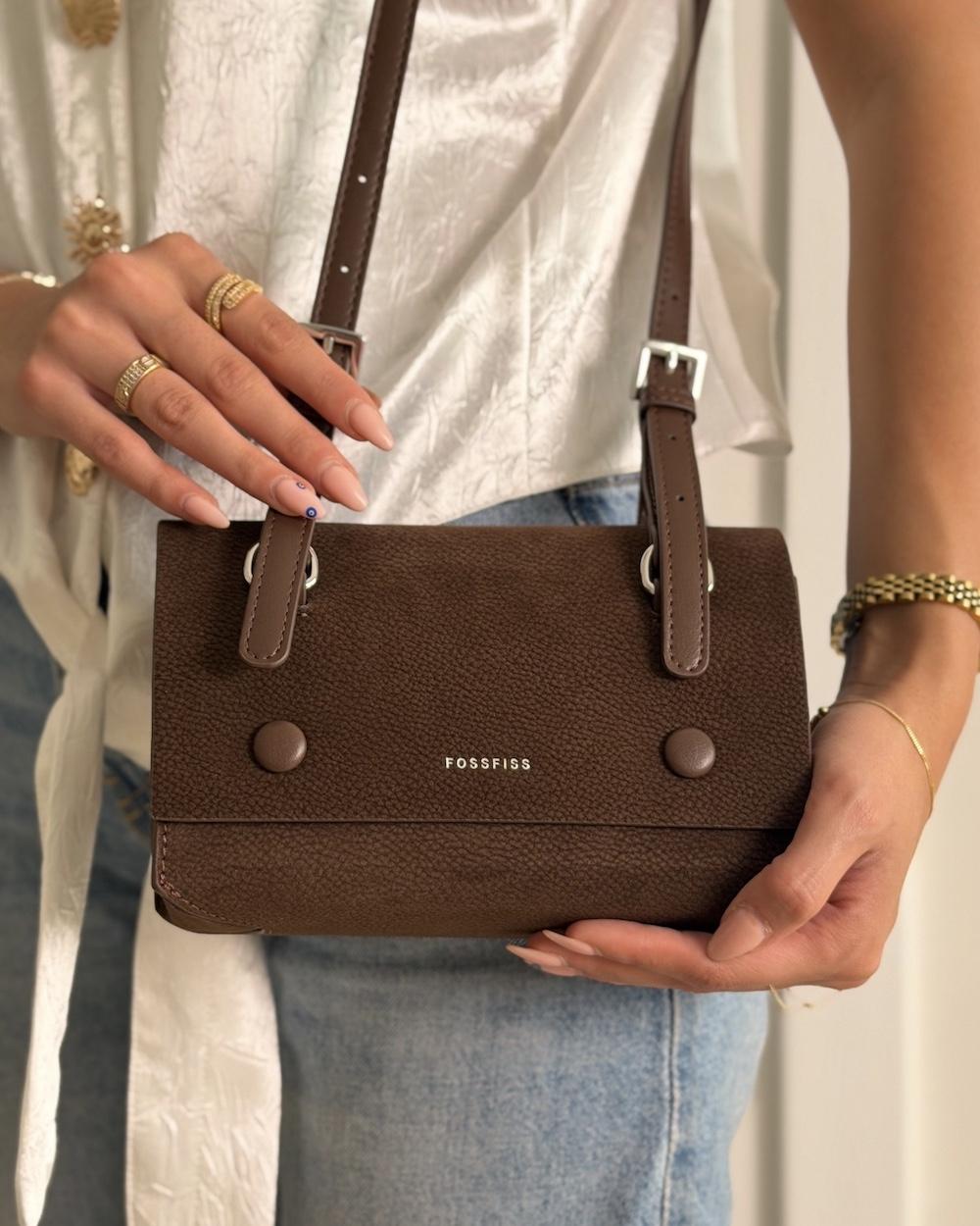 Stylish handbag with a modern design