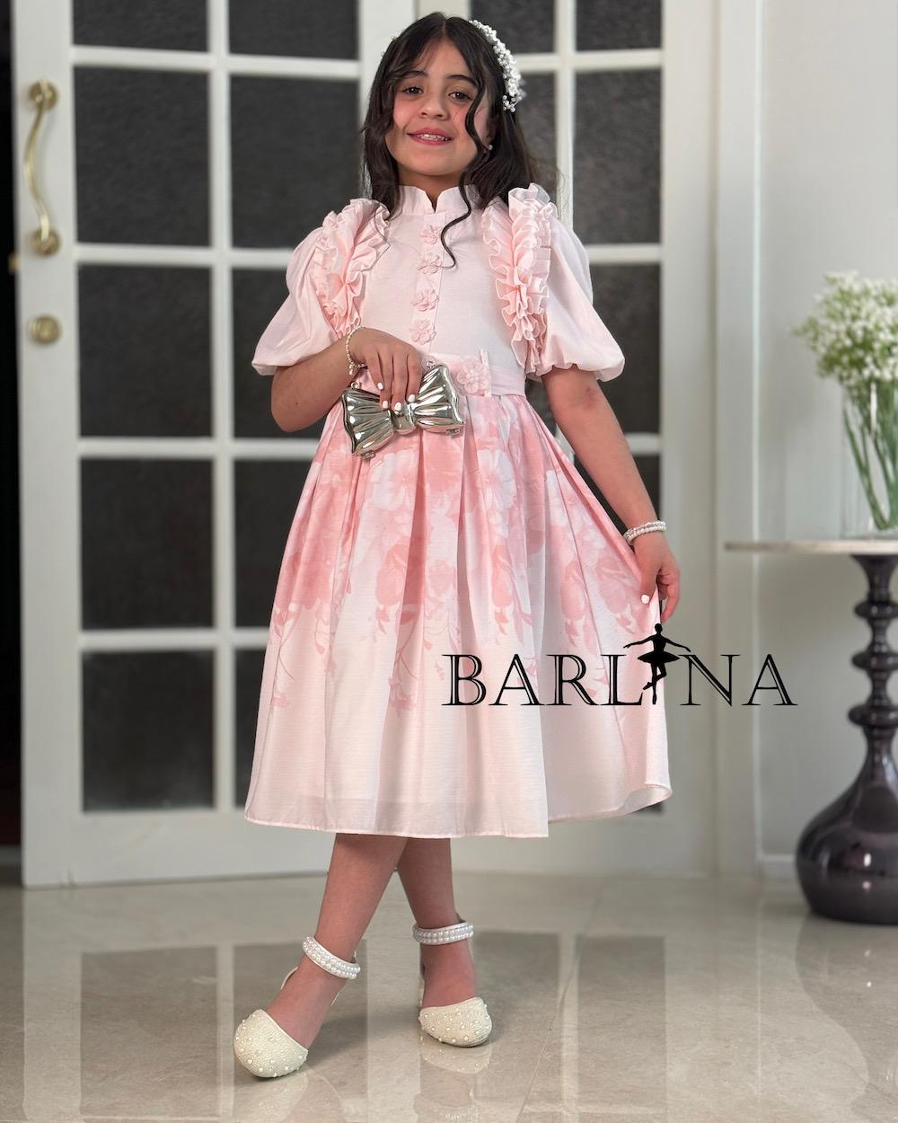 Girls' floral dress with ruffled shoulders