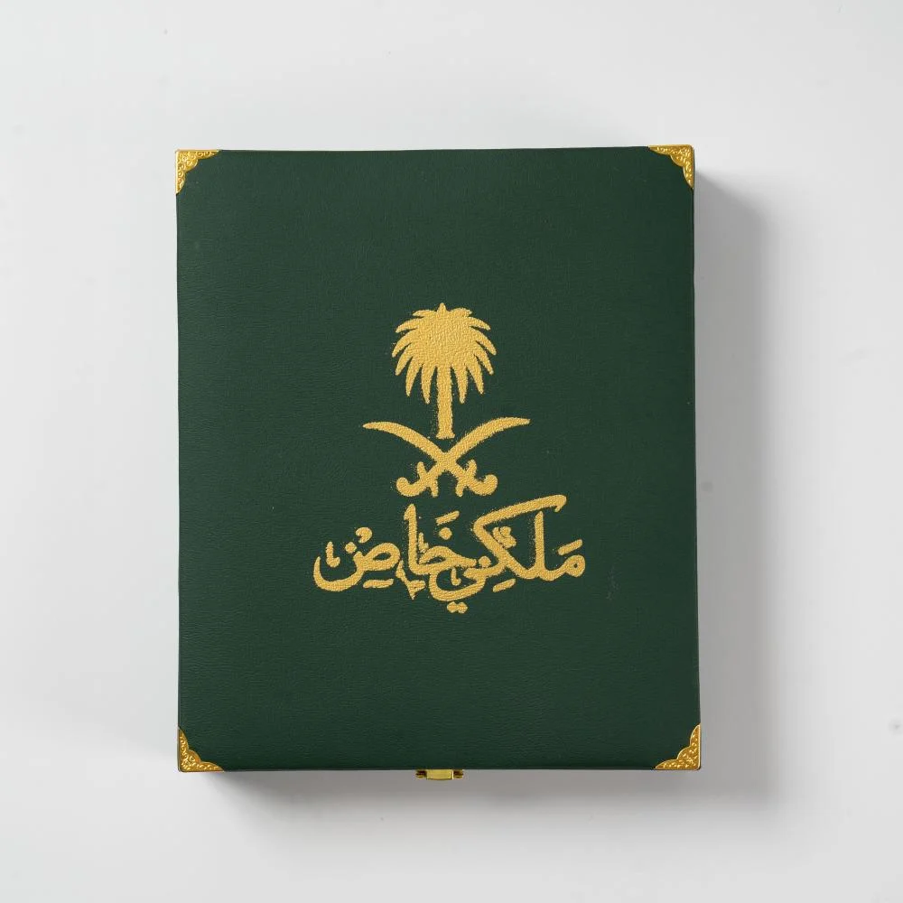 شماغ ملكي خاص كلاسيك انجليزي