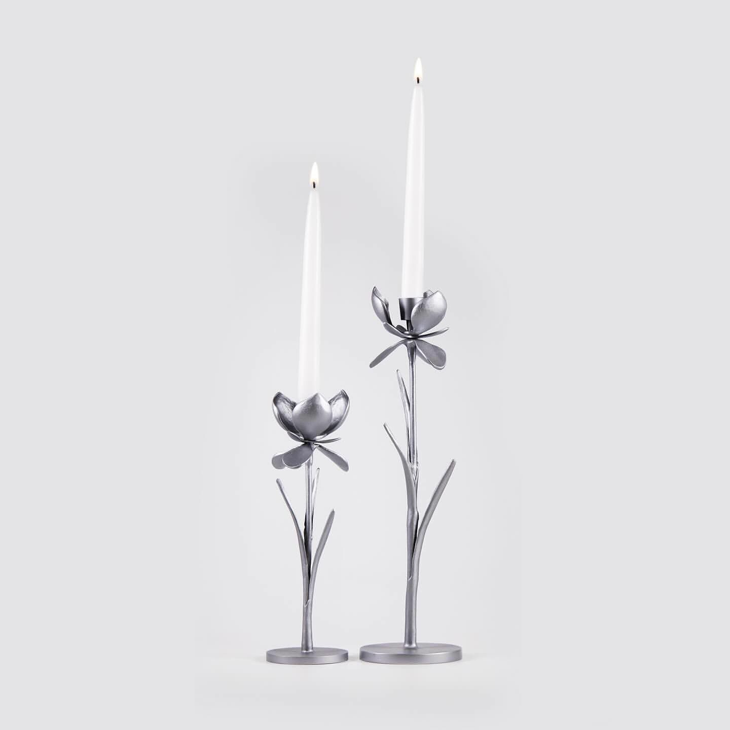 شمعدان فضي IRIS Candle Holders