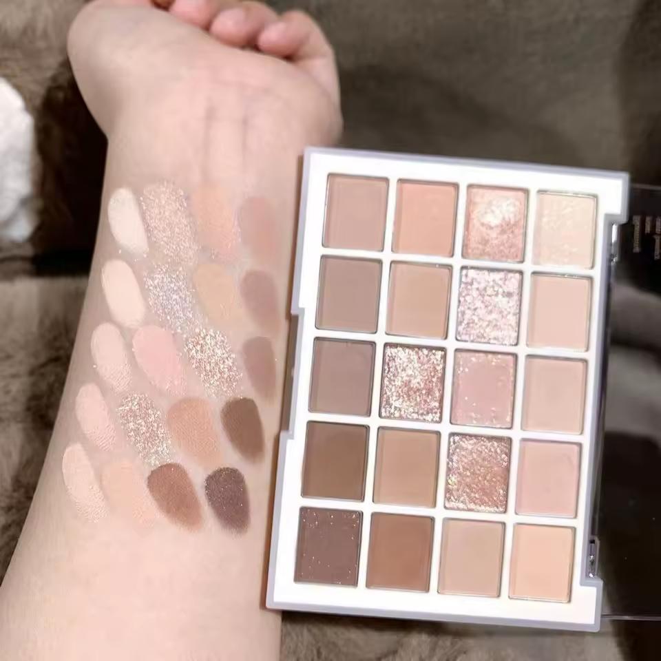 DIKALU eyeshadow palette 20 colors