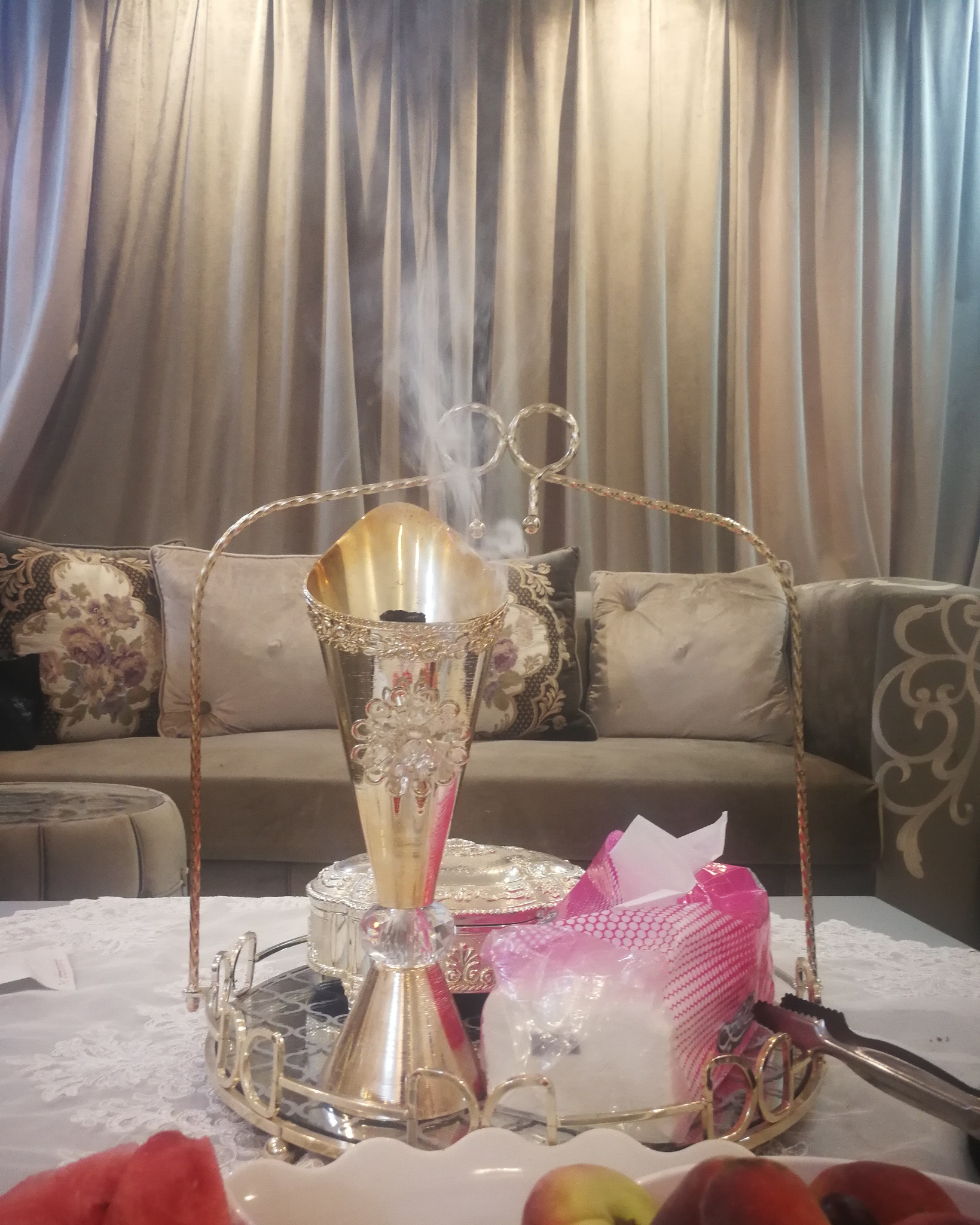 فخامة في الرائحة و مناسب للمجالس و استقبال الضيوف