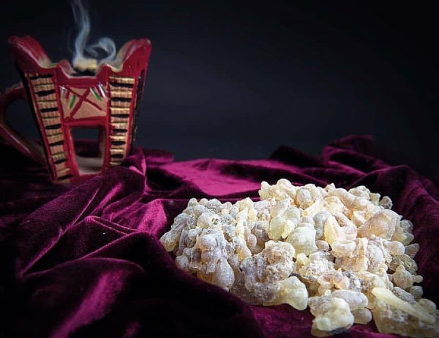 لبان حوجري فاخر للبخور العماني الطبيعي رائحة فخمة - السمو