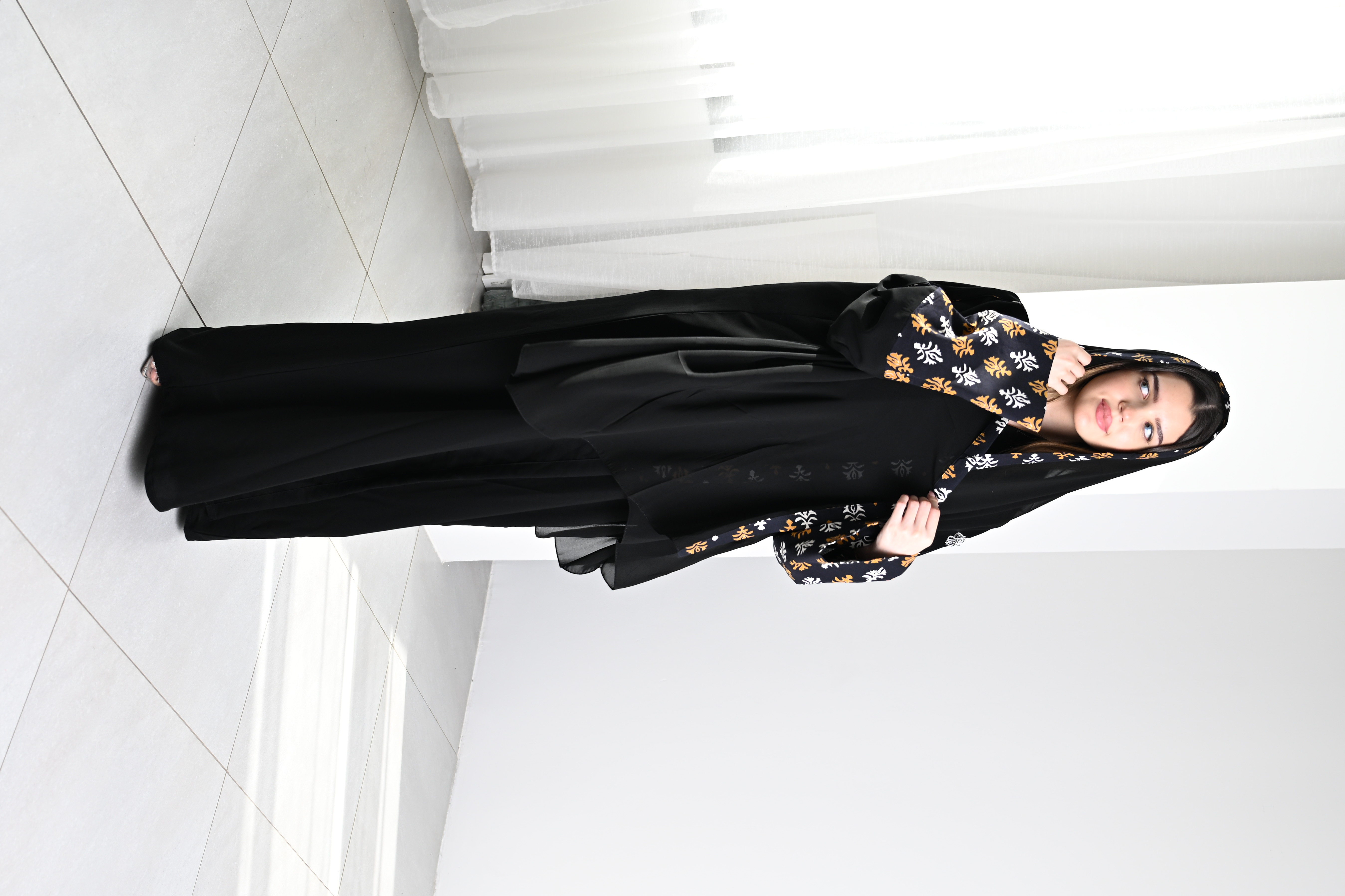 عباية كم واسع