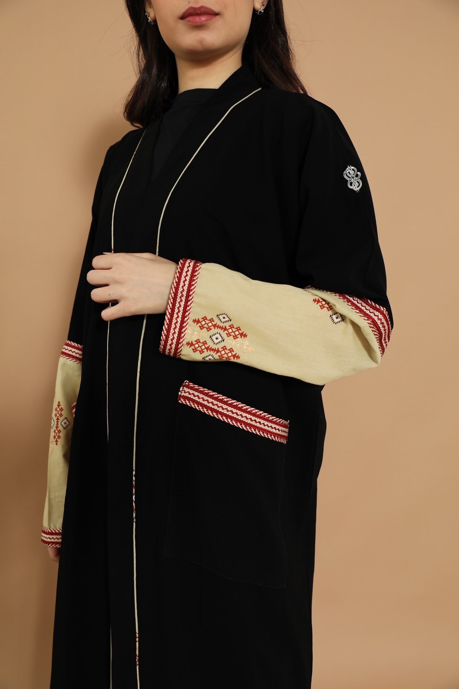 عباية كم ملون - نيدل كرياتفيتي