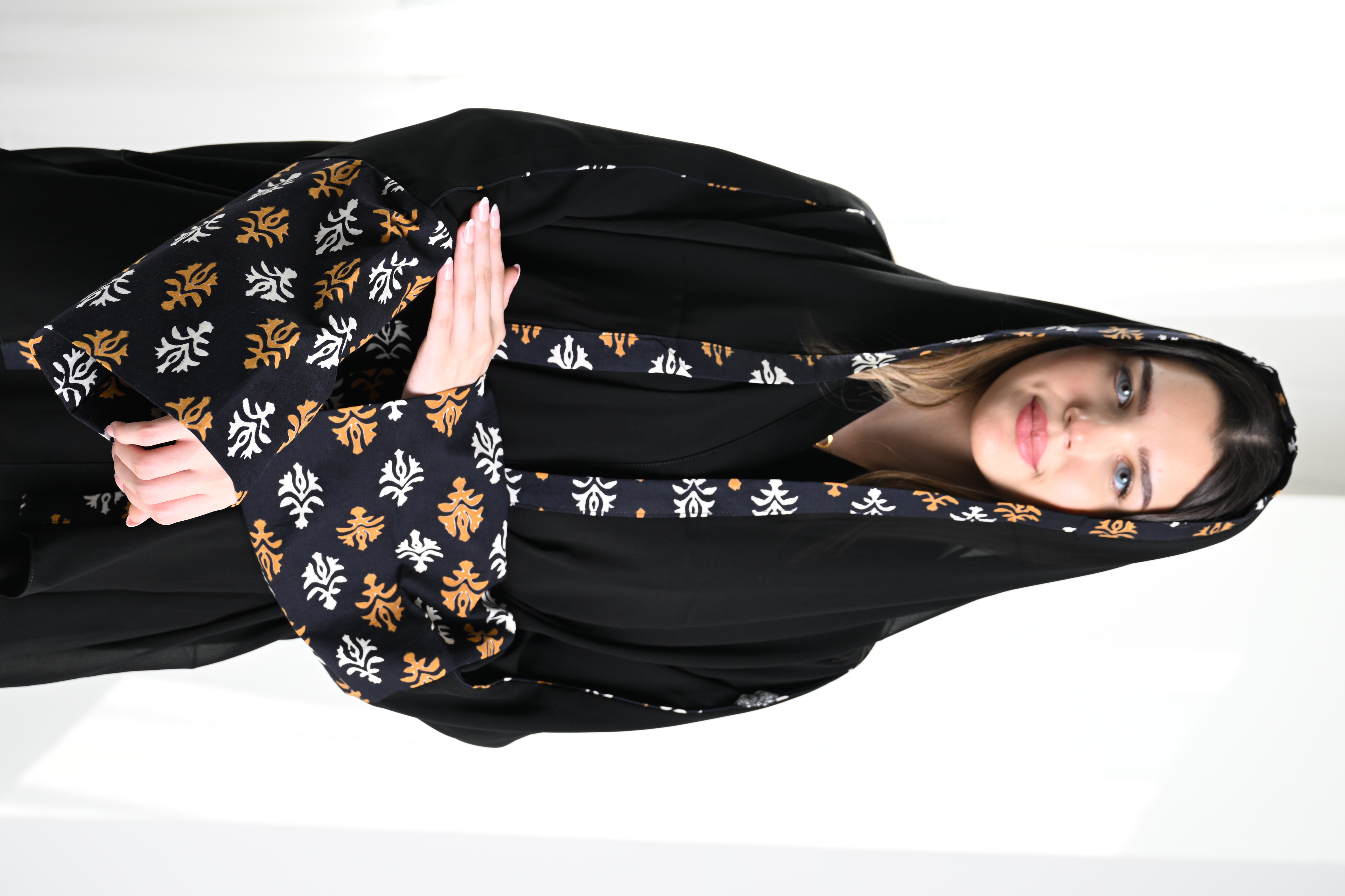 عباية كم واسع