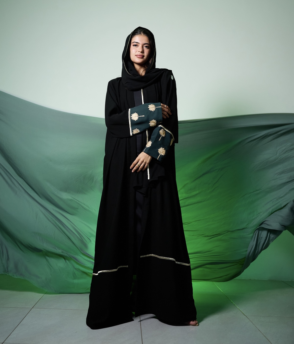 عباية خليجي اسود