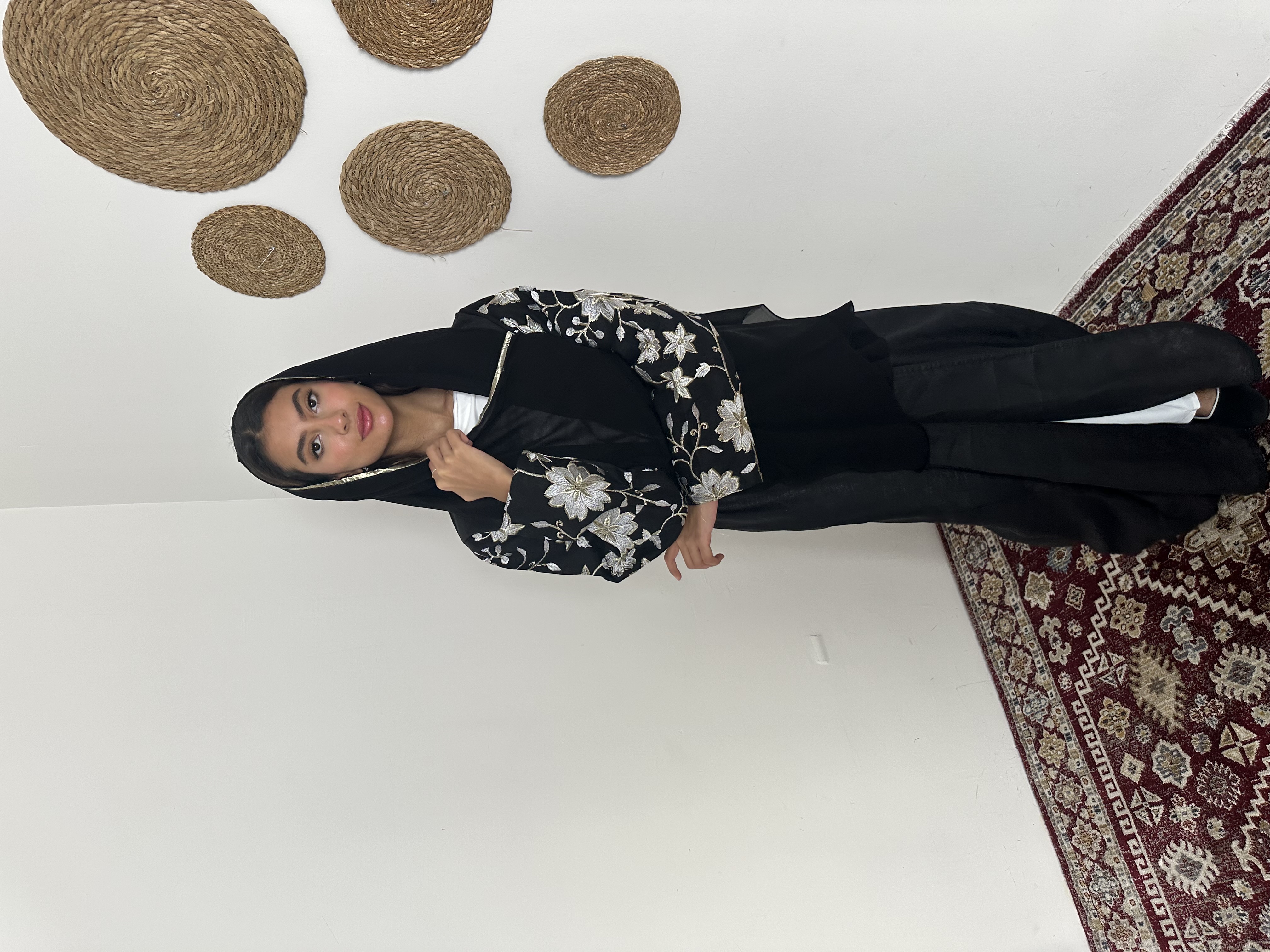 عباية سوداء فخمة