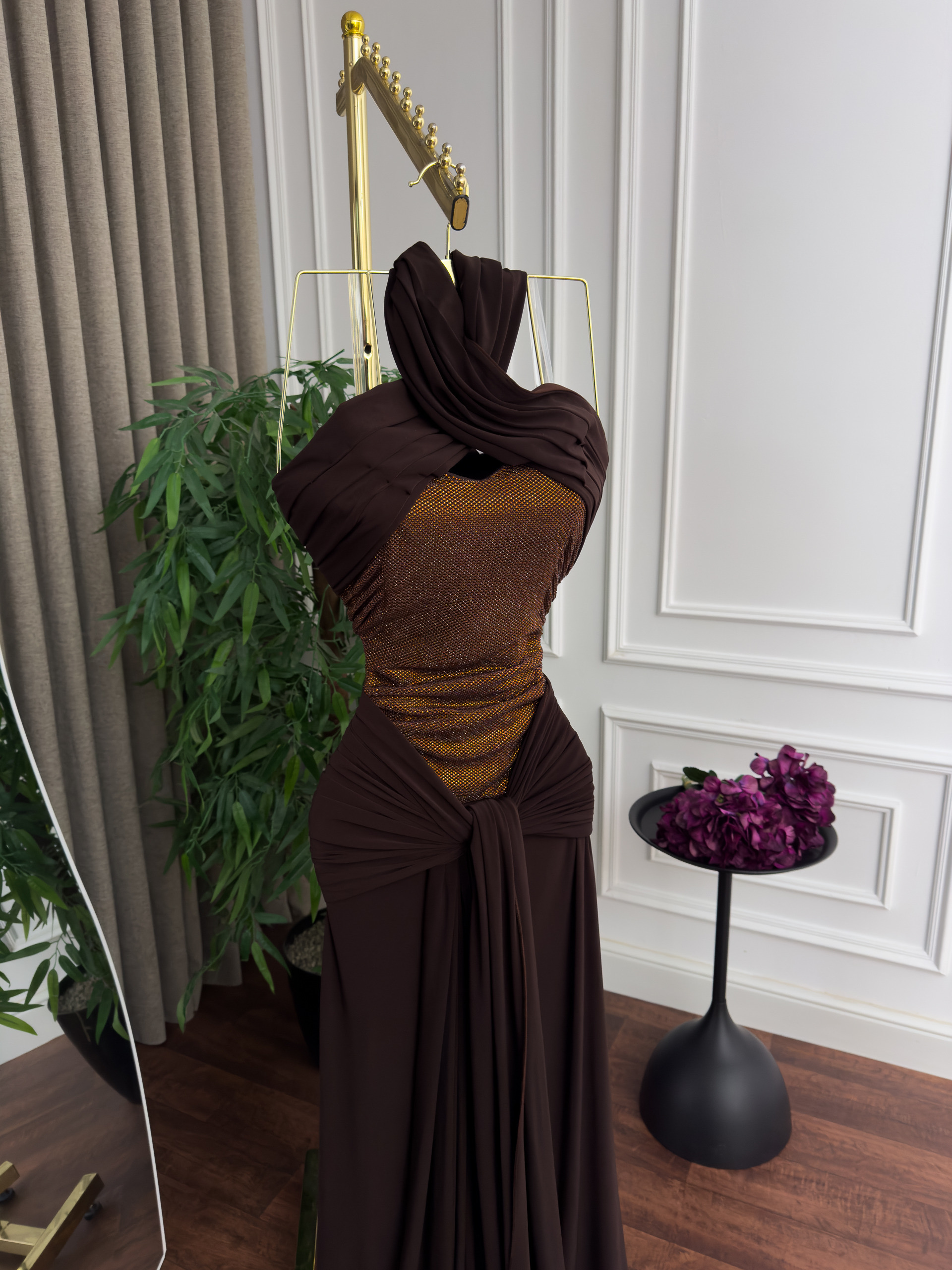  فستان سهره ناعم مخصر  