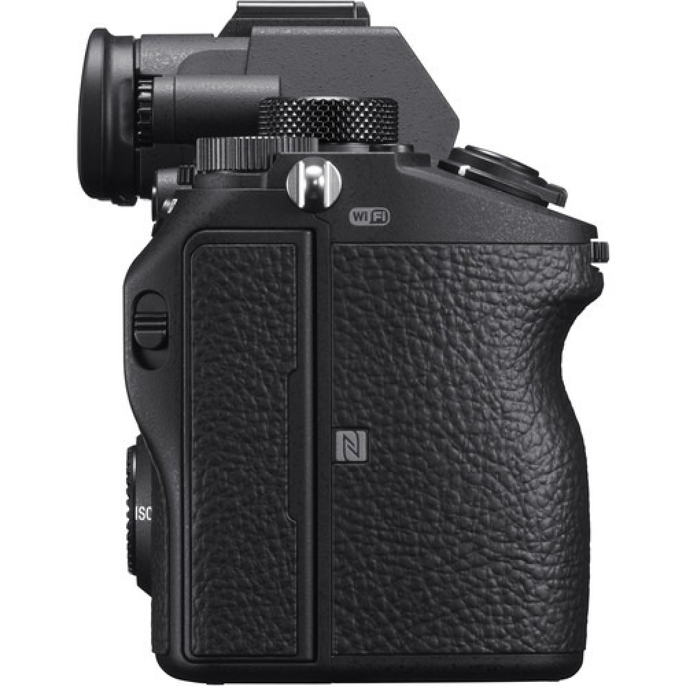 كاميرا سوني a7iii مع شاشة LCD قابلة للإمالة