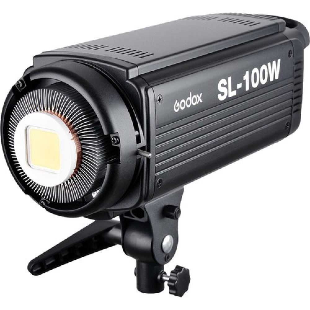 تصوير استوديو احترافي مع اضاءة تصوير led من Godox جودة وأداء مذهلين