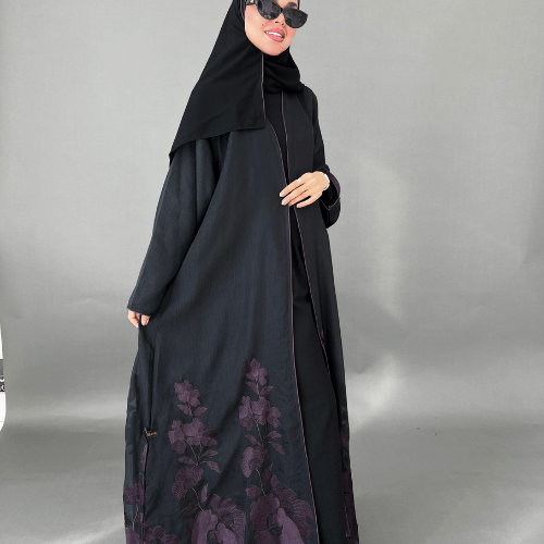 عباية كريب فاخر بتطريز موف أنيق من الأسفل (عباية رشا موف)  