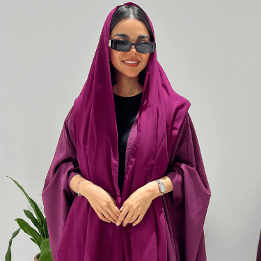  طرحة باللون العنابي