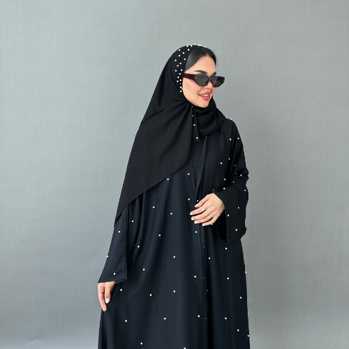 عباية كلوش مزينة باللؤلؤ الأبيض على كامل العباية (عباية نجود) 