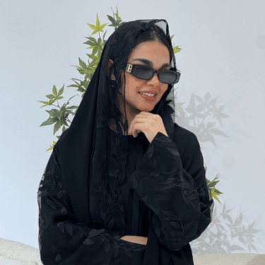 طرح سودا بتطريز اسود