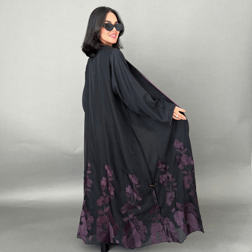 عباية كريب فاخر بتطريز موف أنيق من الأسفل (عباية رشا موف)  