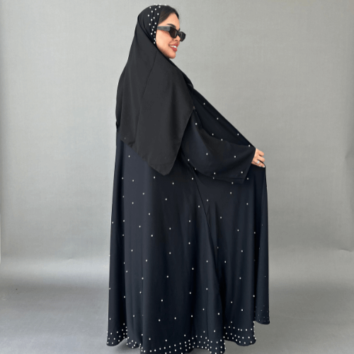 عباية كلوش مزينة باللؤلؤ الأبيض على كامل العباية (عباية نجود) 