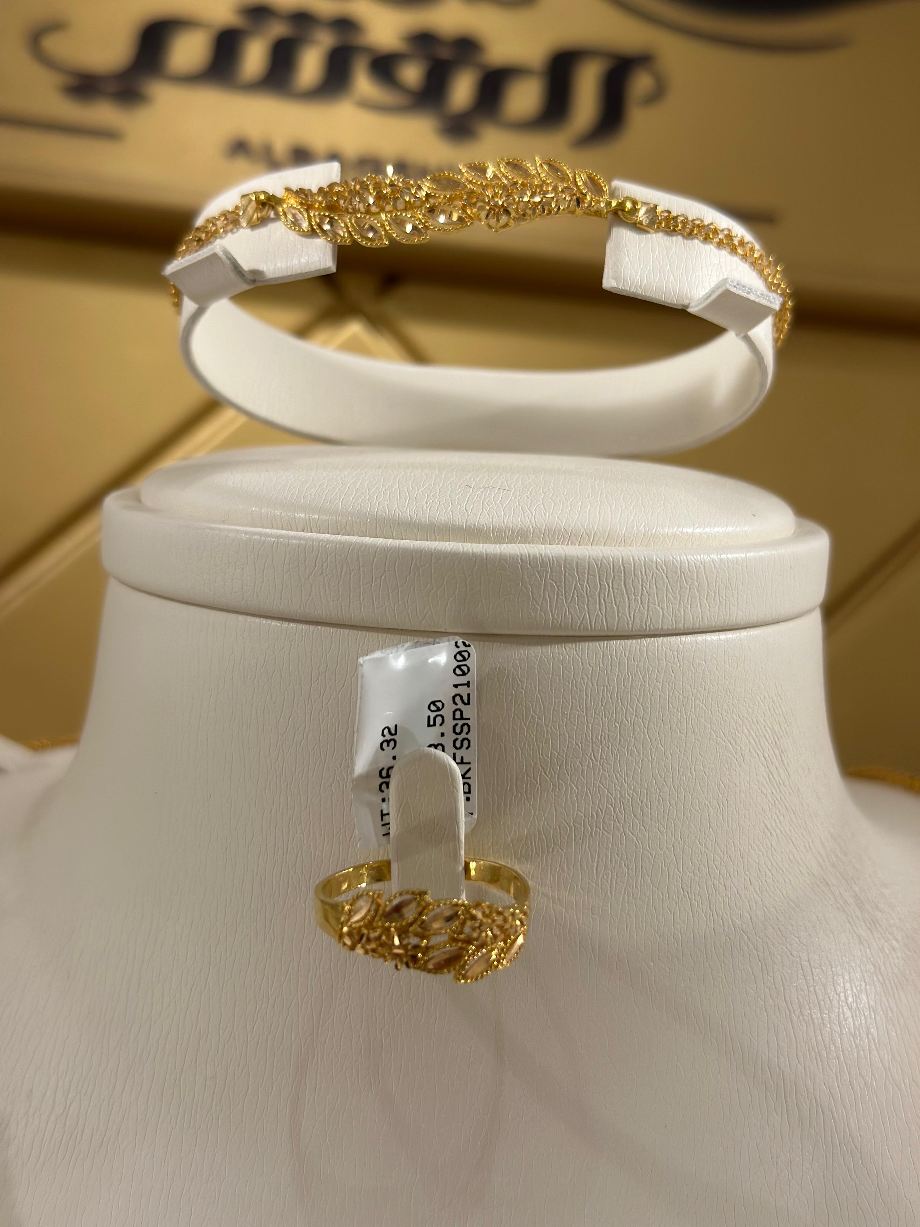 طقم ذهب للبنات
