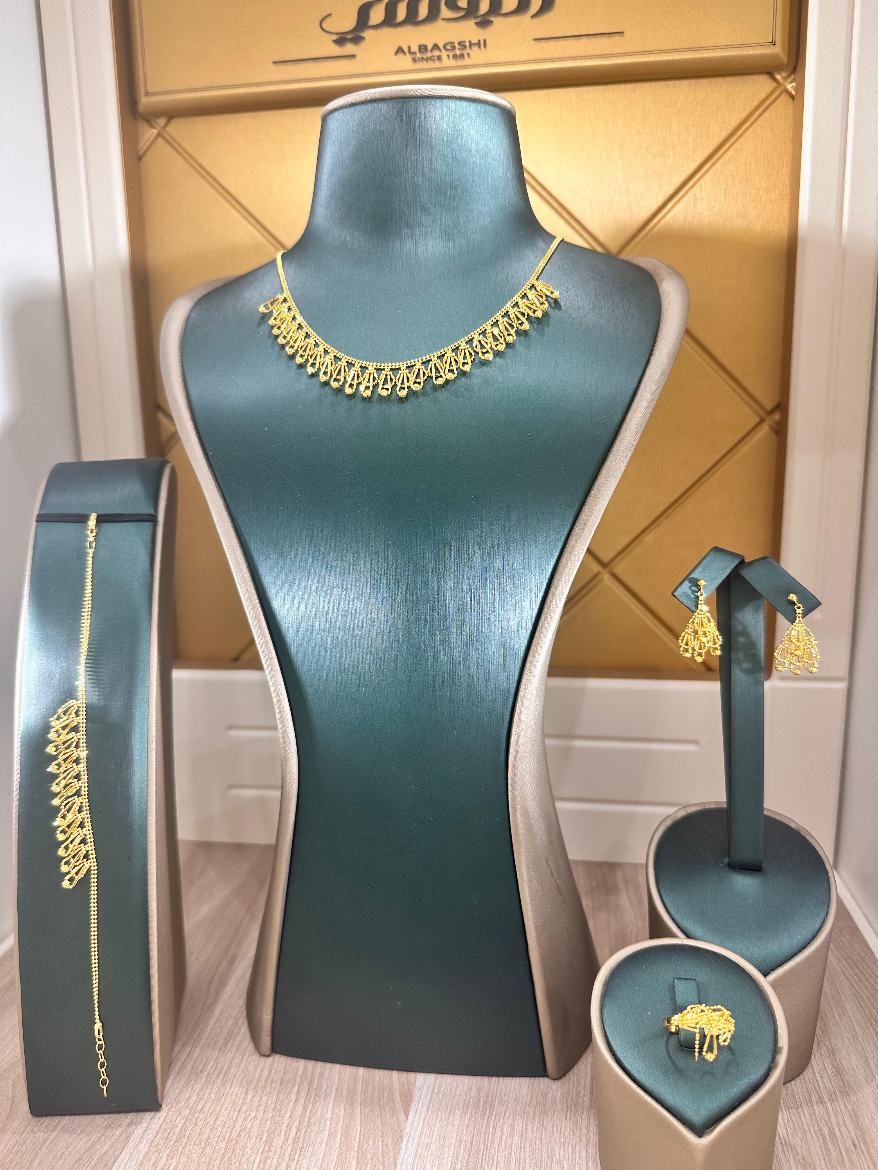 اطقم شبكات ذهب