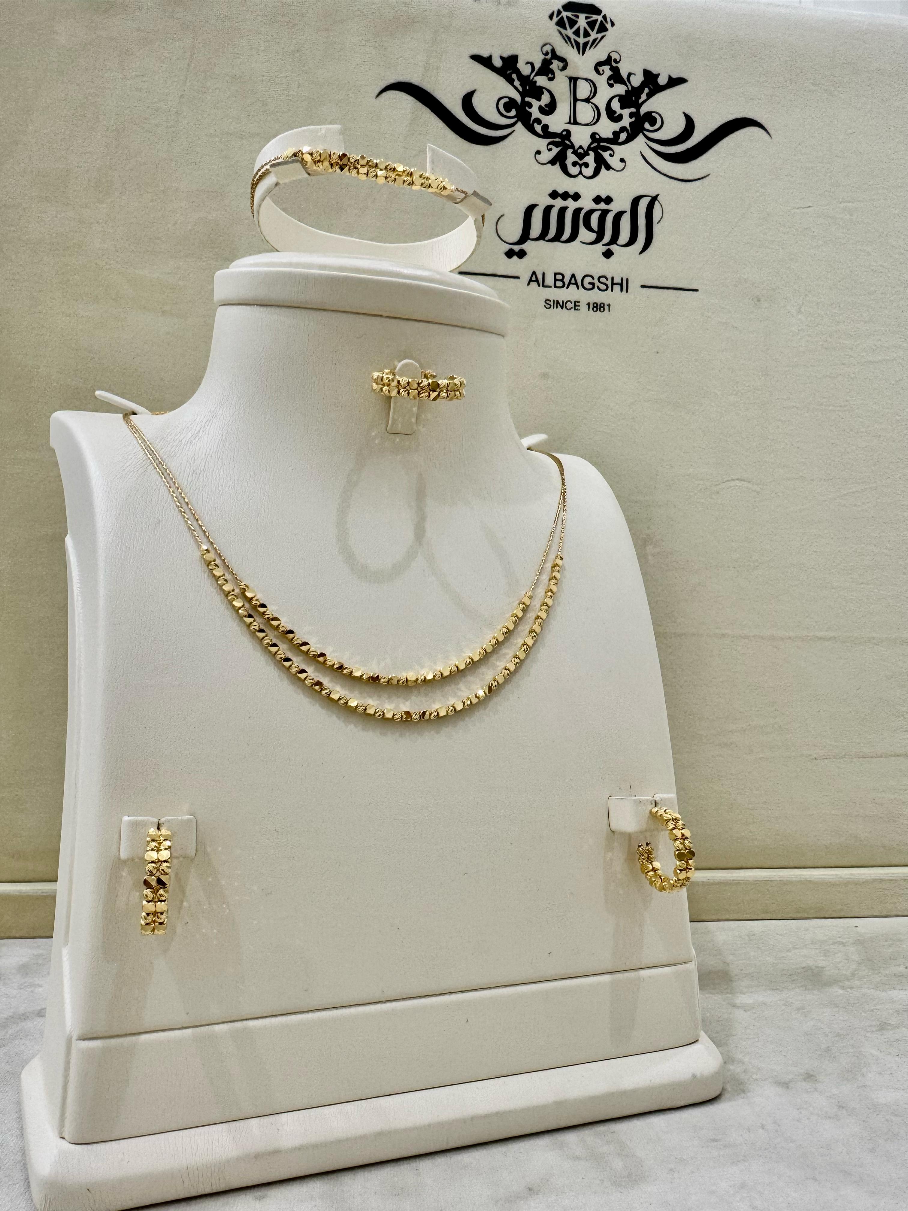 اطقم ذهب ناعمه
