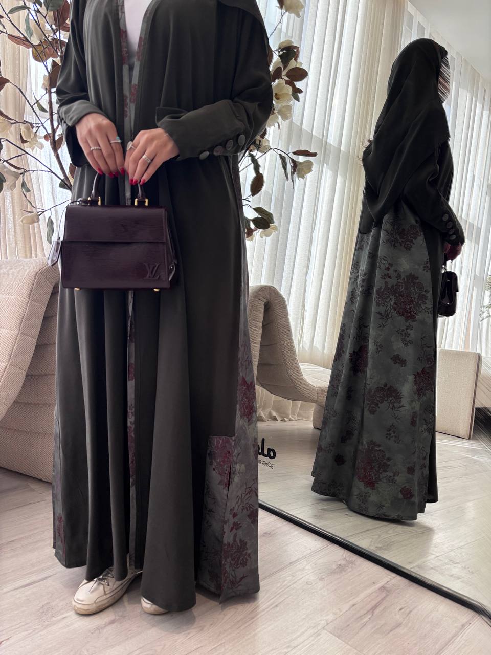  عباية كريب بتدخيلات جاكار 