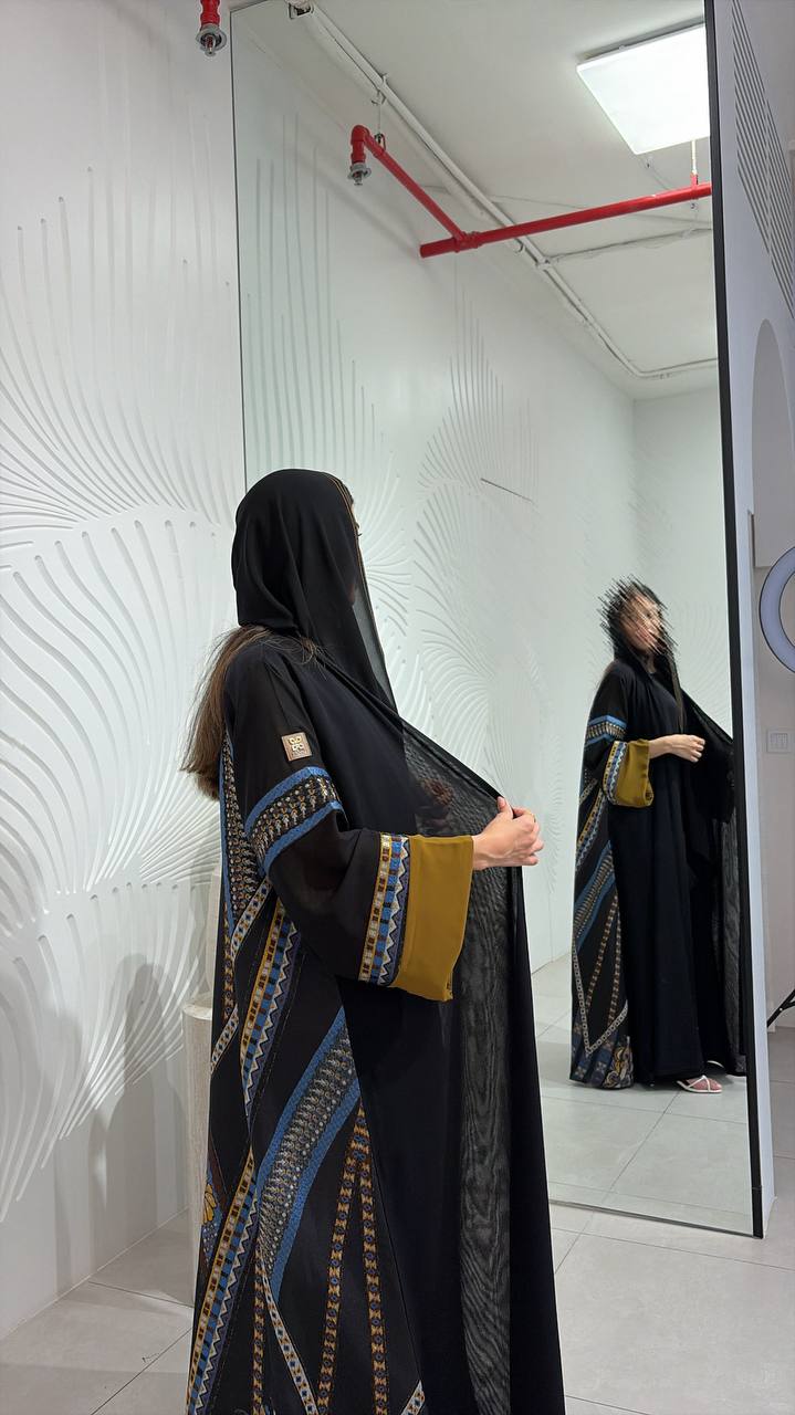  عباية شيفون ببطانة تفتة راقية 