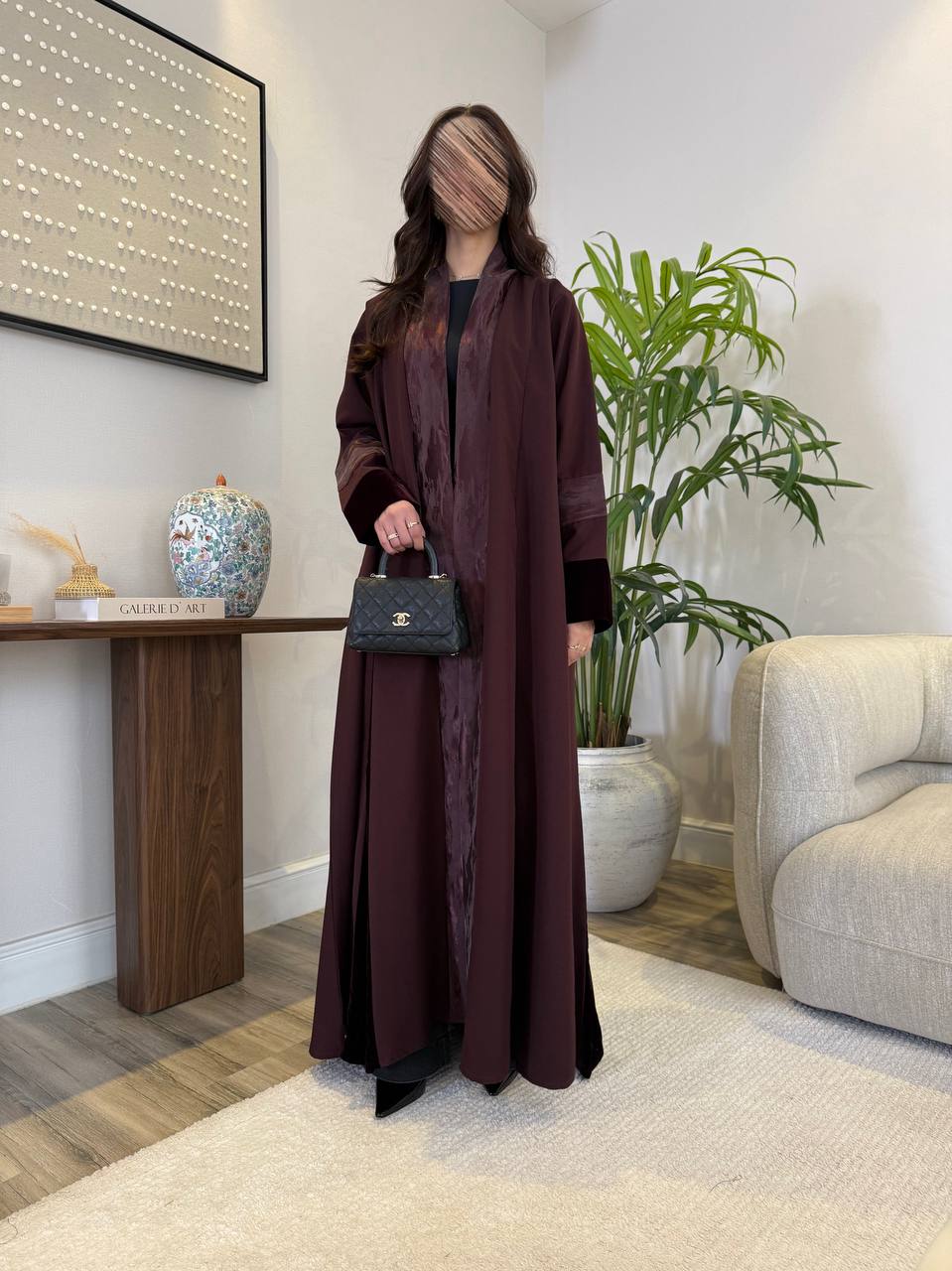  عباية كتان بتدخيلات مخمل وجاكار 