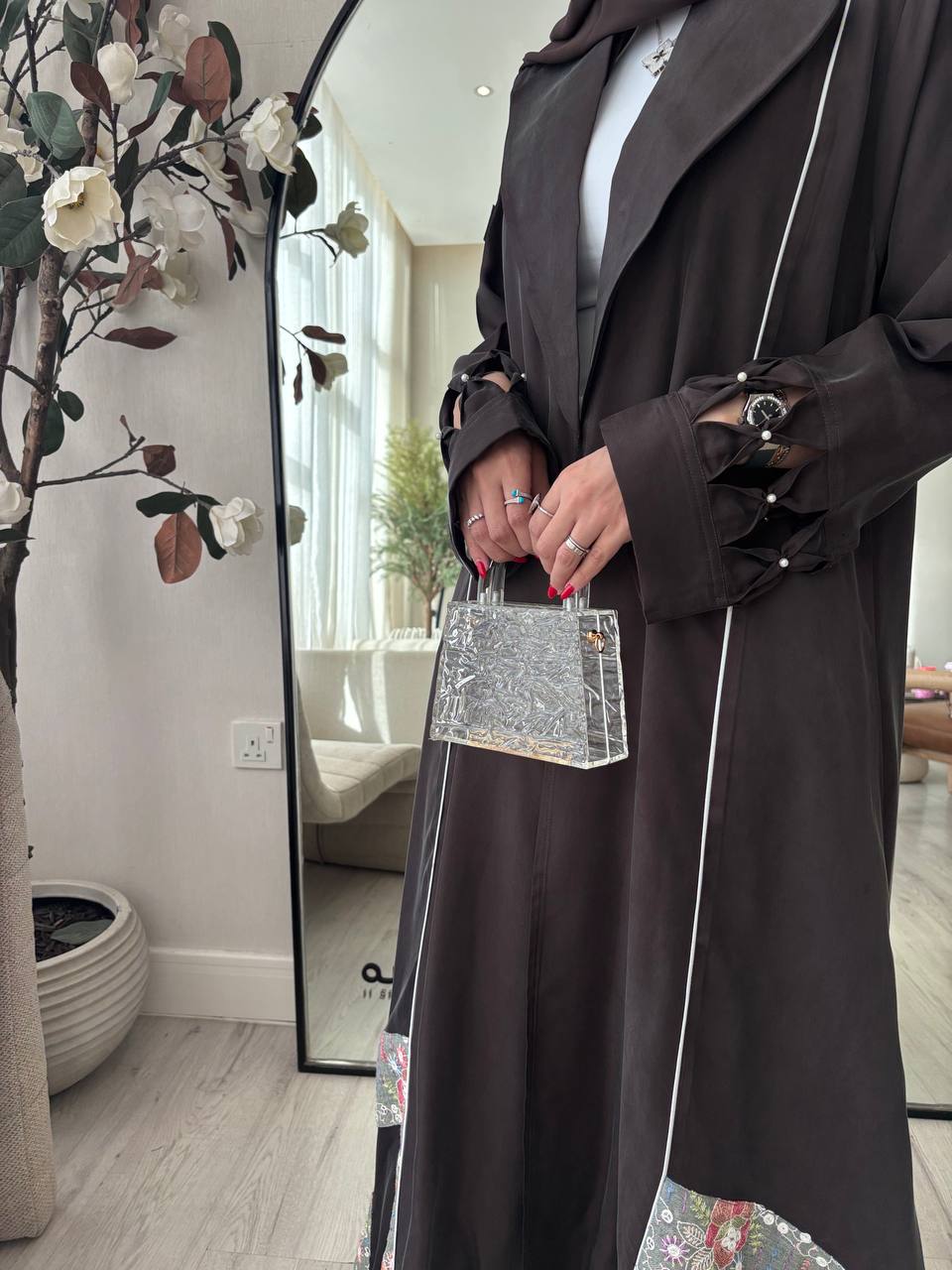  عباية كريب لولو بتدخيلات لنن 