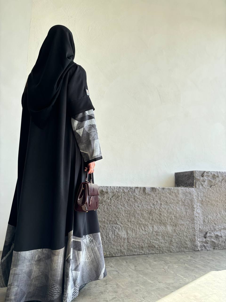  عباية كريب شتوي مع لنن طبع 